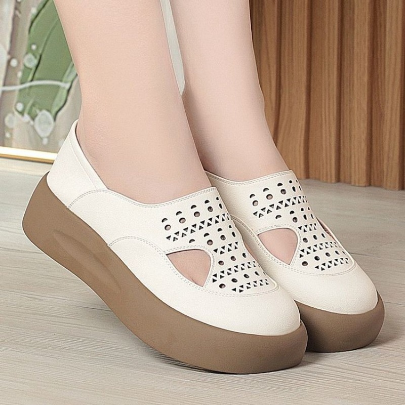 Women Shoes For Walking - أحذية نسائية ذات نعل سميك بتصميم