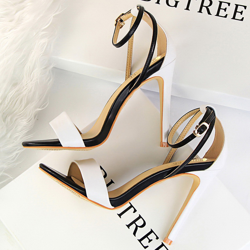 Women Shoes Black - النساء أسود-أبيض موجزة الجلود 11 سنتيمتر