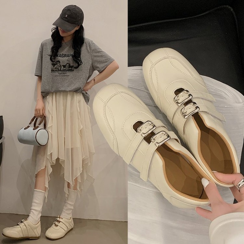أحذية نسائية عصرية بمقدمة مستد - مراجعة Women Shoes For Walking وسعره