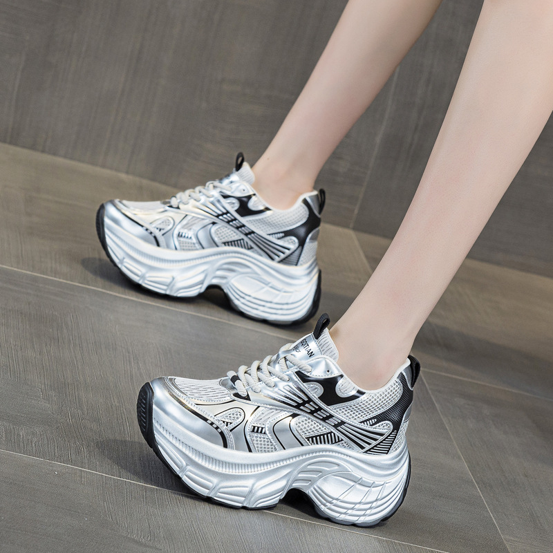 أحذية رياضية نسائية بمنصة خفية - مراجعة Mesh Sneaker Women وسعره