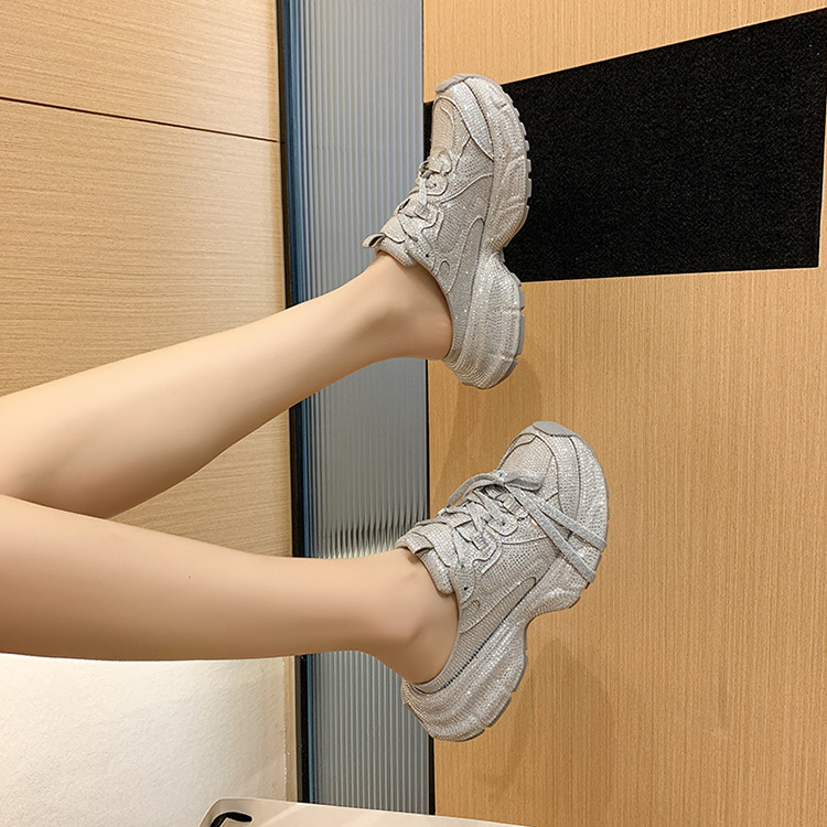 تصميم جديد لصيف 2025، أحذية با - مراجعة Women'S Shoes Paris وسعره