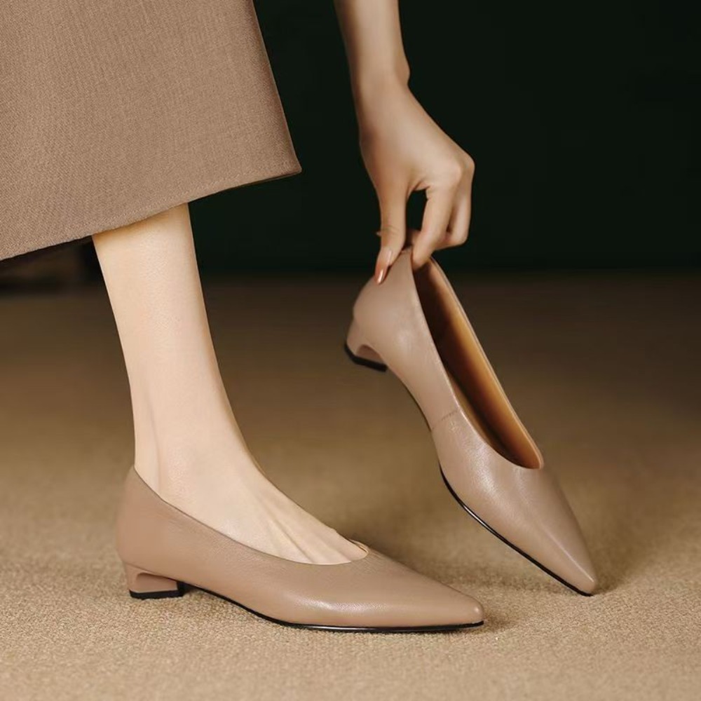 ​ ​ وصل حديثًا حذاء نسائي بكعب - مراجعة Women Shoes Black وسعره