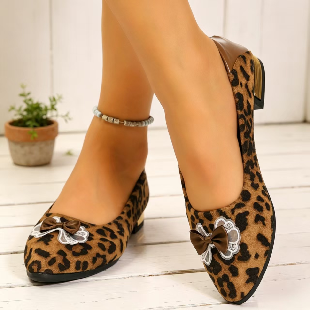 أحذية نسائية أنيقة للخريف بمقد - مراجعة Women'S Heels وسعره