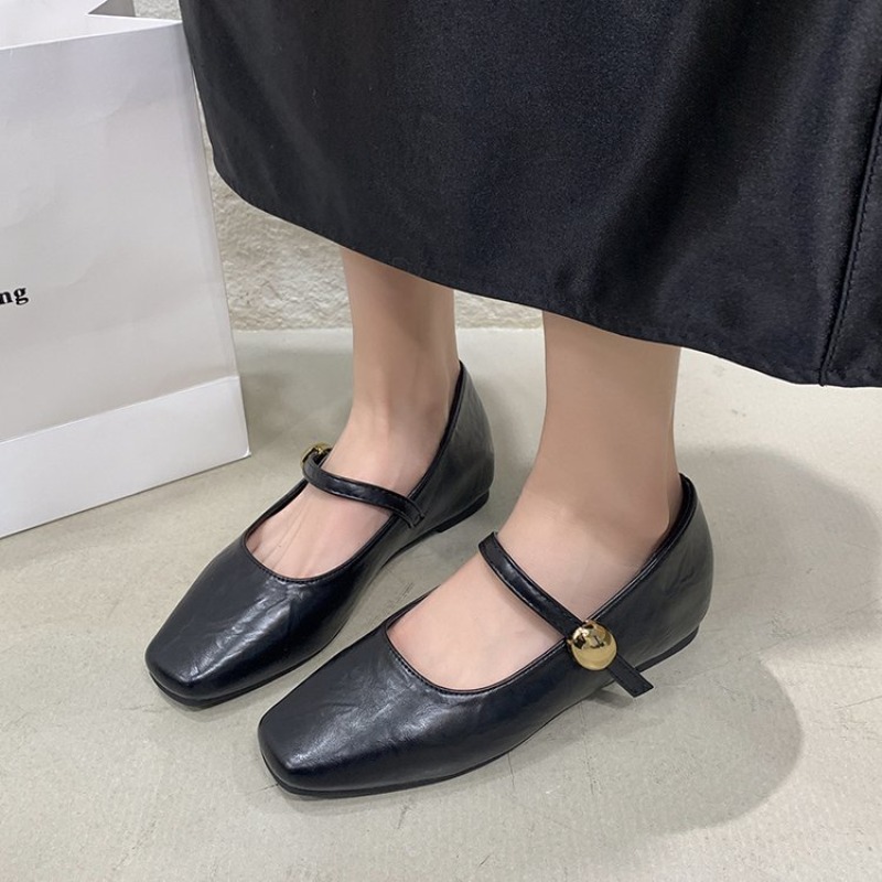 أحذية نسائية مسطحة من الجلد فا - مراجعة Women Shoes Black وسعره