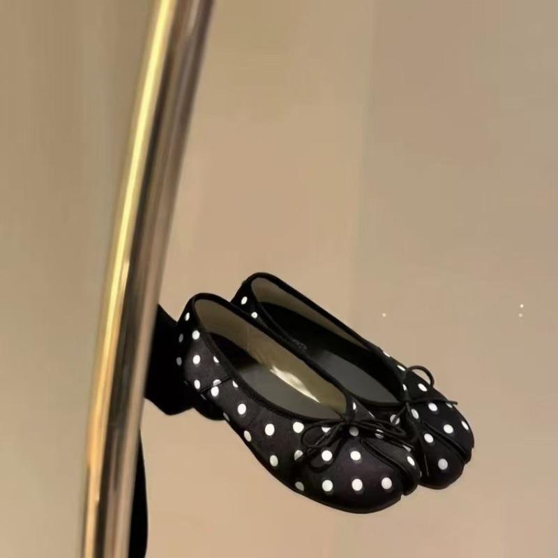 حذاء نسائي سهل الارتداء بنعل ن - مراجعة Shoes Women Pumps وسعره