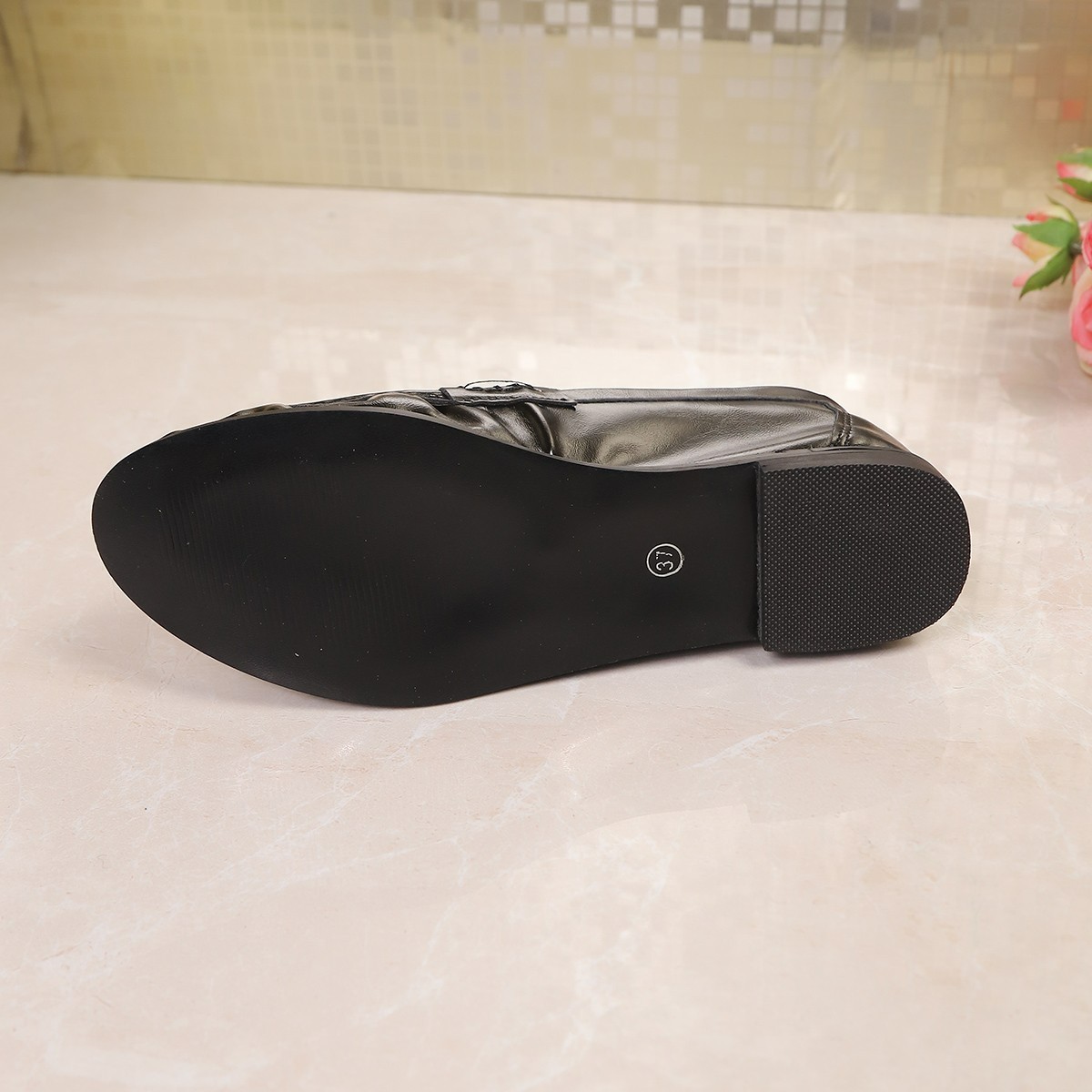 أحذية نسائية مسطحة سوداء على ا - مراجعة Women Shoes Black وسعره