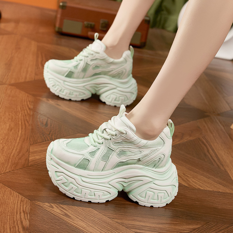 أحذية رياضية نسائية أنيقة بنعل - مراجعة Mesh Sneaker Women وسعره