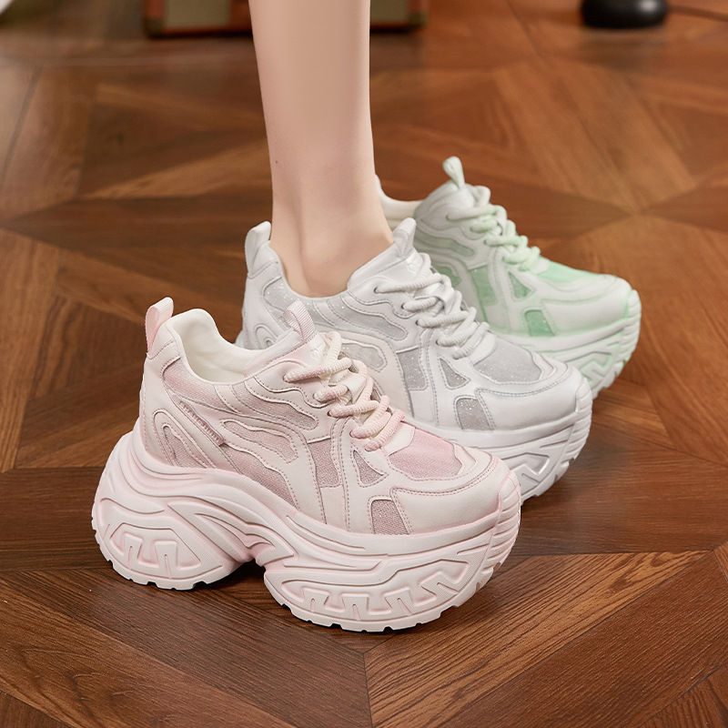 أحذية رياضية نسائية أنيقة بنعل - مراجعة Mesh Sneaker Women وسعره